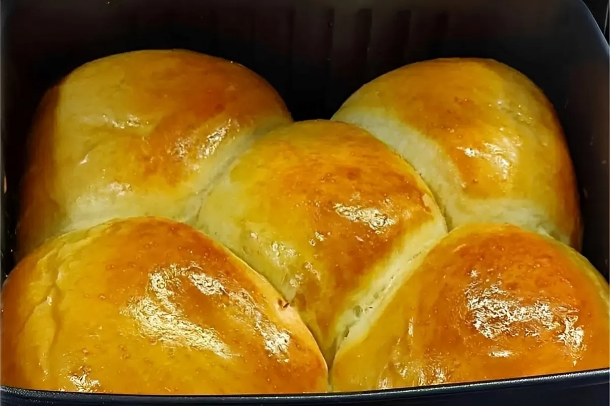 Pão caseiro na AirFryer fofinho fácil de fazer e perfeito pa