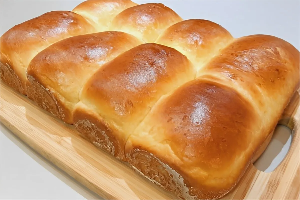 Pão caseiro que não precisa sovar muito macio fofinho e perf