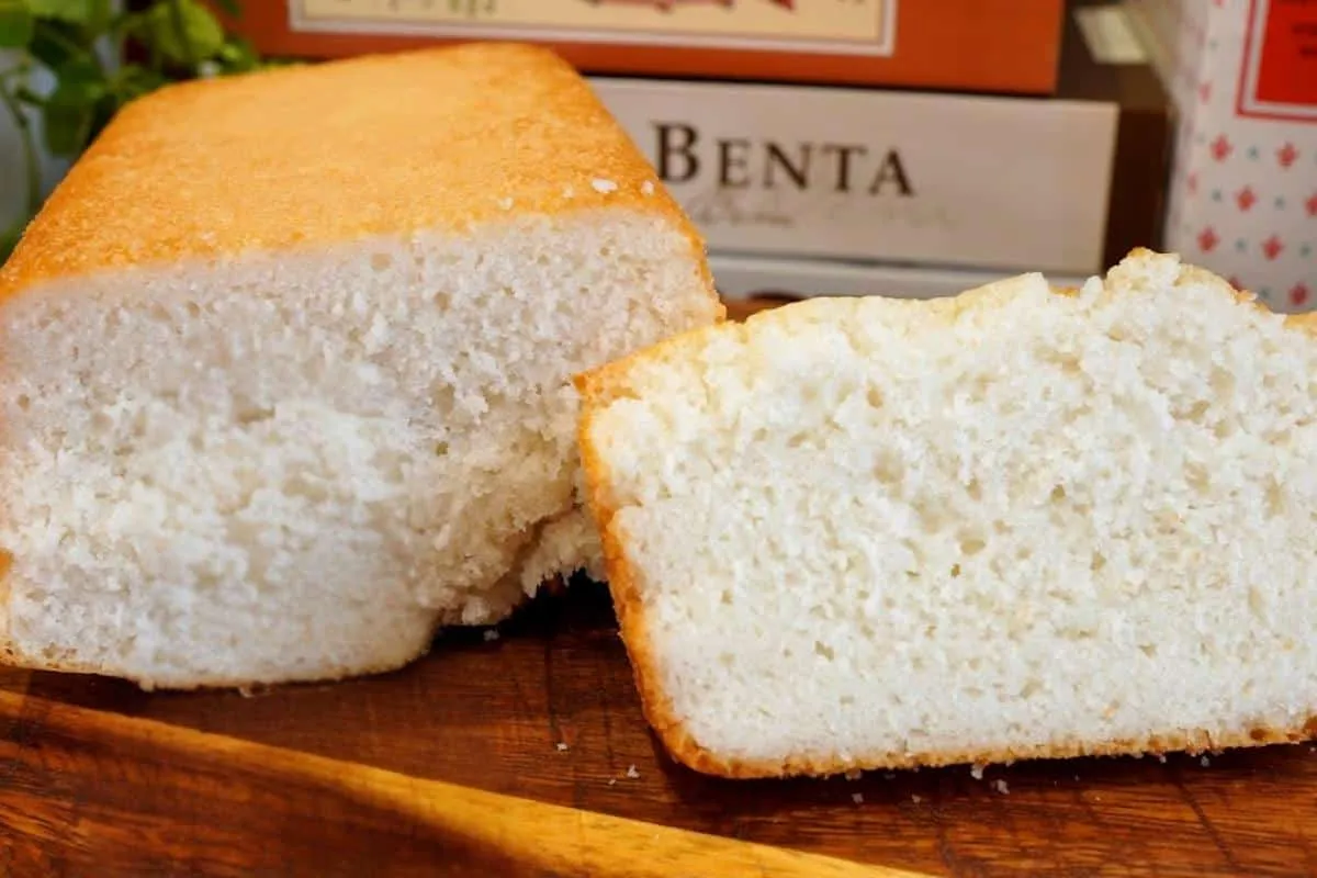 Pão caseiro sem farinha: não vai ovo nem leite e fica uma de