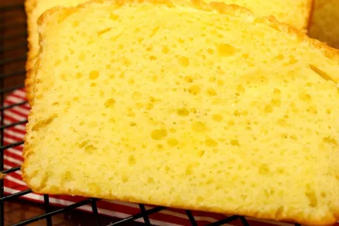 Pão caseiro sem farinha que fica uma delícia e super macio p