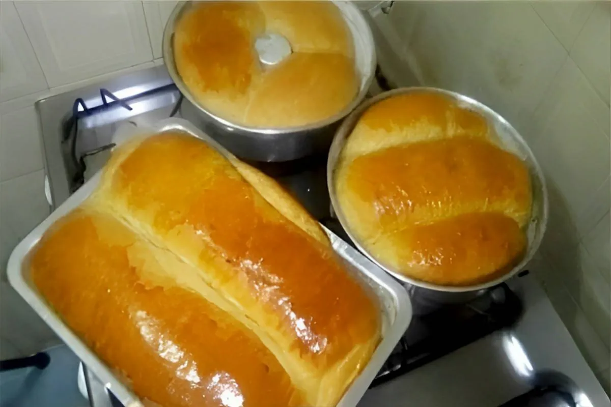 Pão caseiro sem ovos e sem leite rende bastante e fica uma d