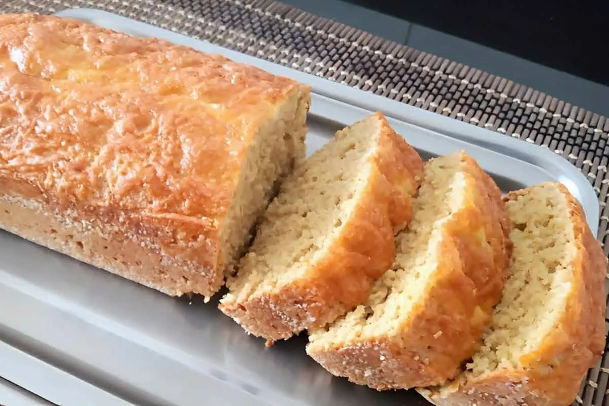 Pão de aveia com iogurte que não precisa sovar basta bater n