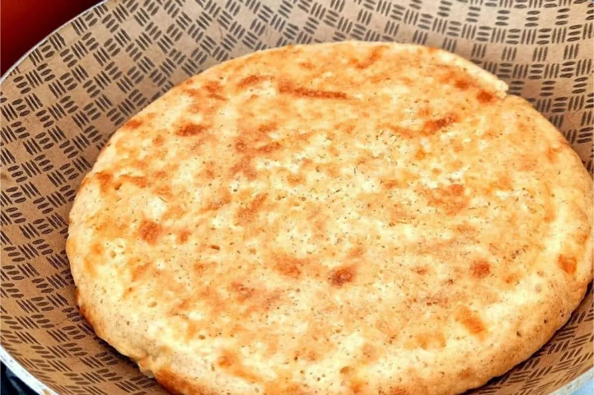 Pão de aveia na frigideira uma delícia saudável para substit