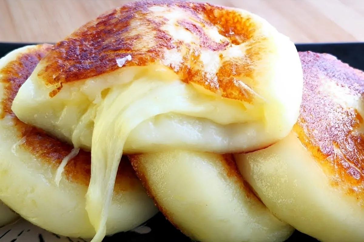 Pão de batata de 4 ingredientes recheado e bem saboroso simp