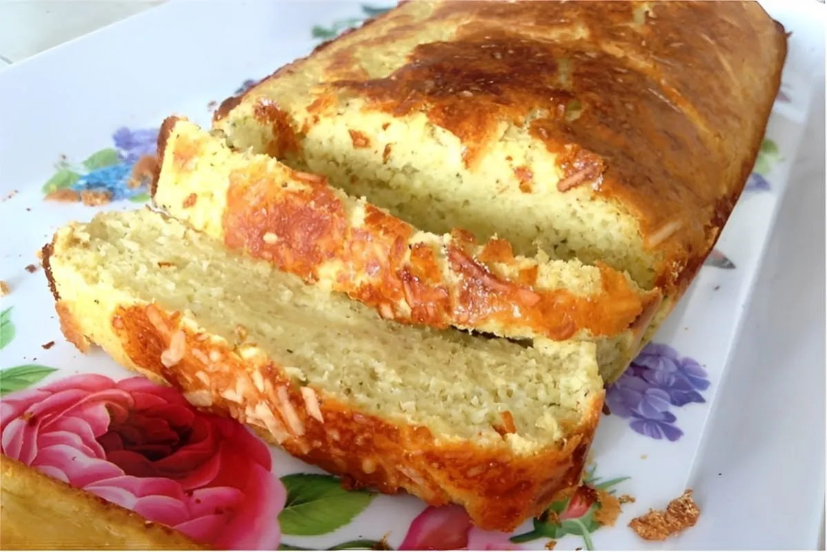 Pão de cebola com parmesão fácil e delicioso perfeito para s