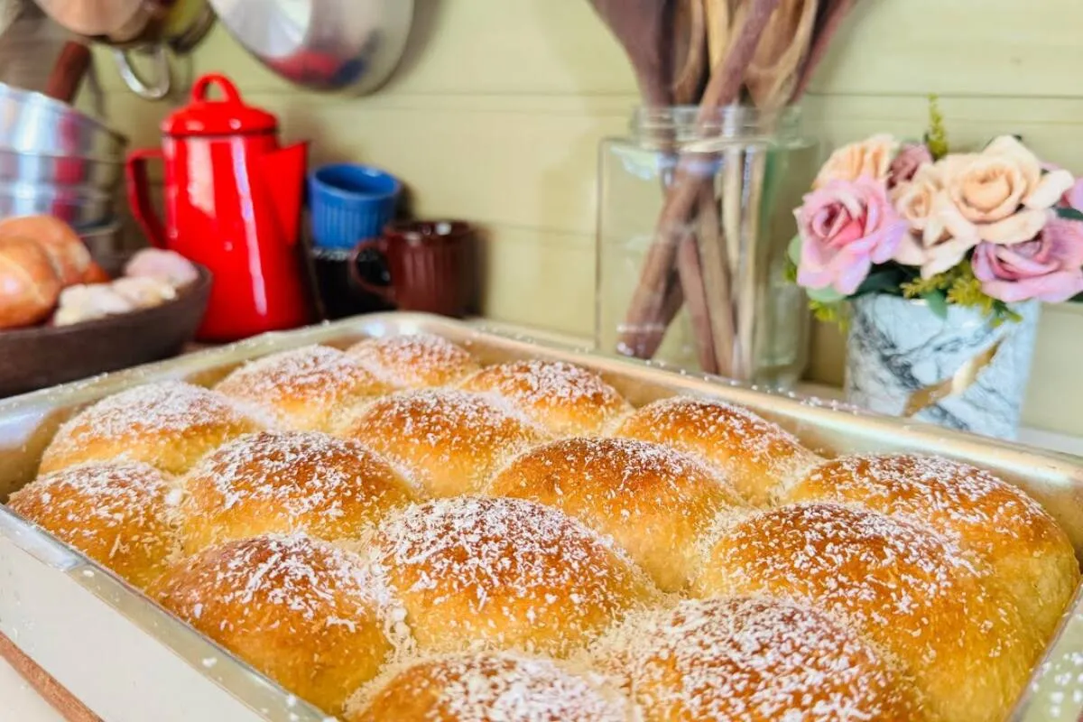 Pão de coco para o café da manhã fofinho igual de padaria