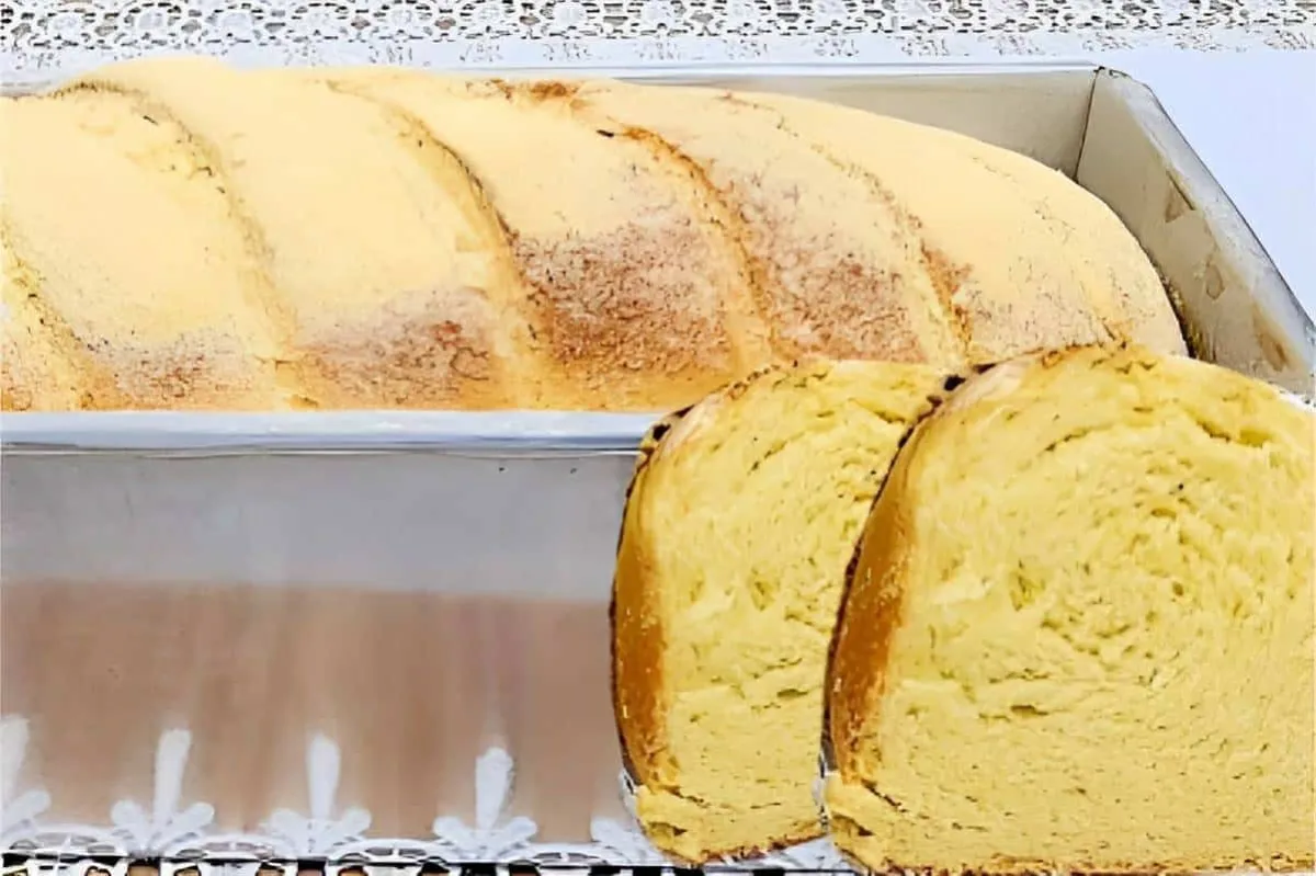 Pão de fubá fofíssimo e fácil de fazer para tirar do forno e