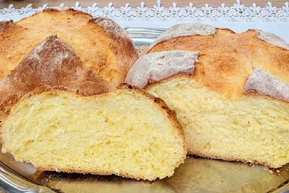 Pão de fubá rústico fácil e fofinho todo mundo vai adorar na