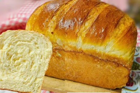 Pão de leite caseiro: essa receita é perfeita para o seu chá