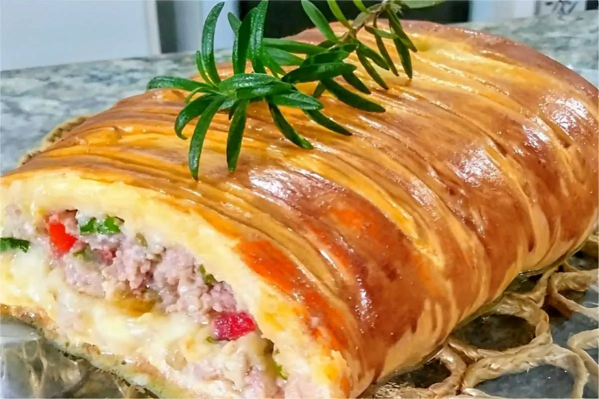 Pão de linguiça recheado: o lanche perfeito para qualquer ho