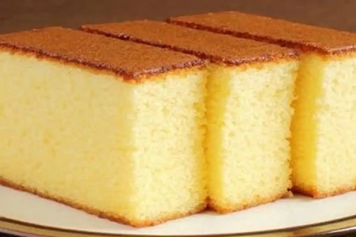 Pão de ló fofinho e alto: esse não racha e não desmancha na