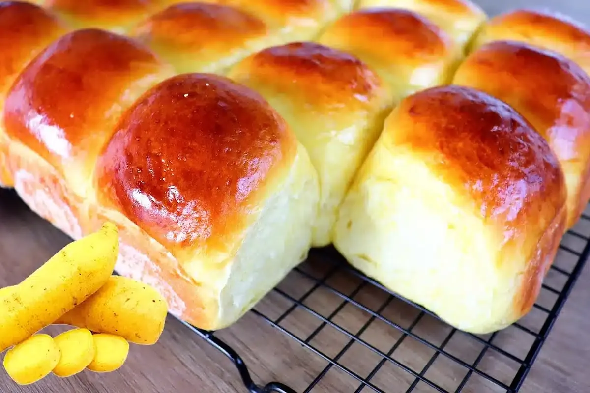 Pão de mandioquinha para a hora do café que fica uma delícia