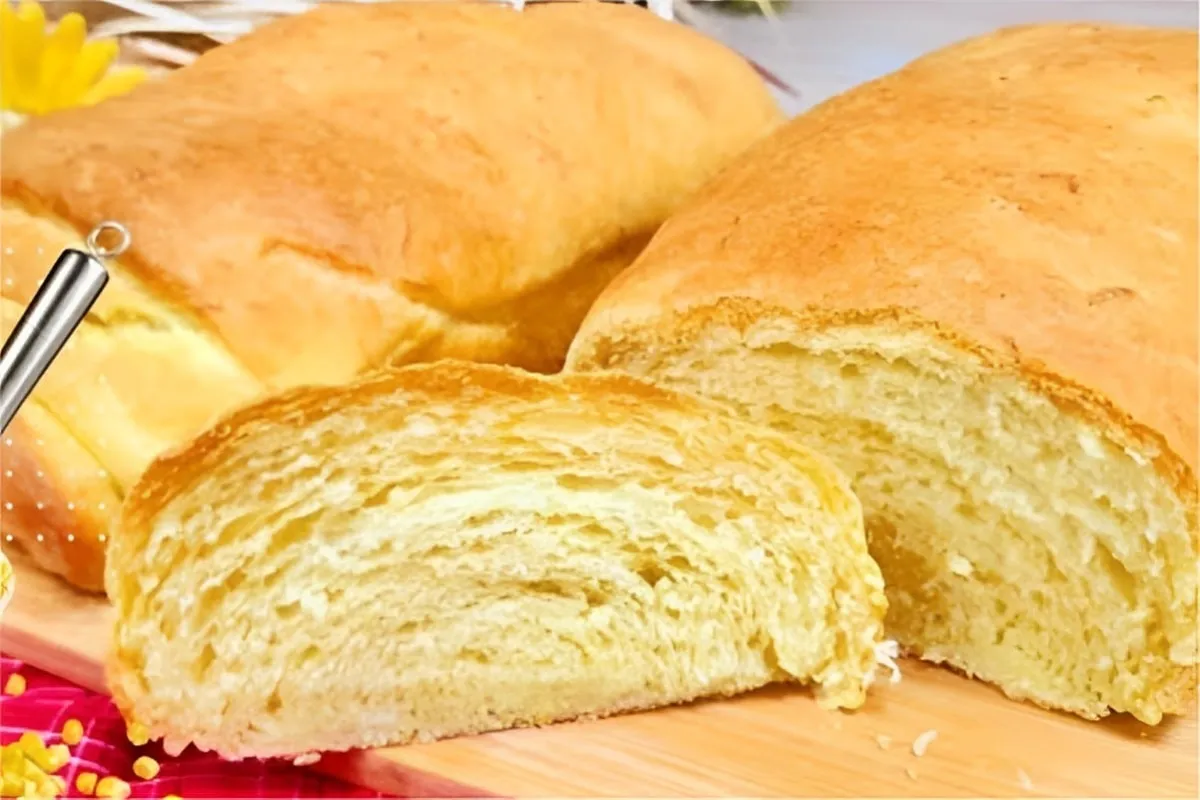 Pão de milho receita simples e prática para o seu café da ma