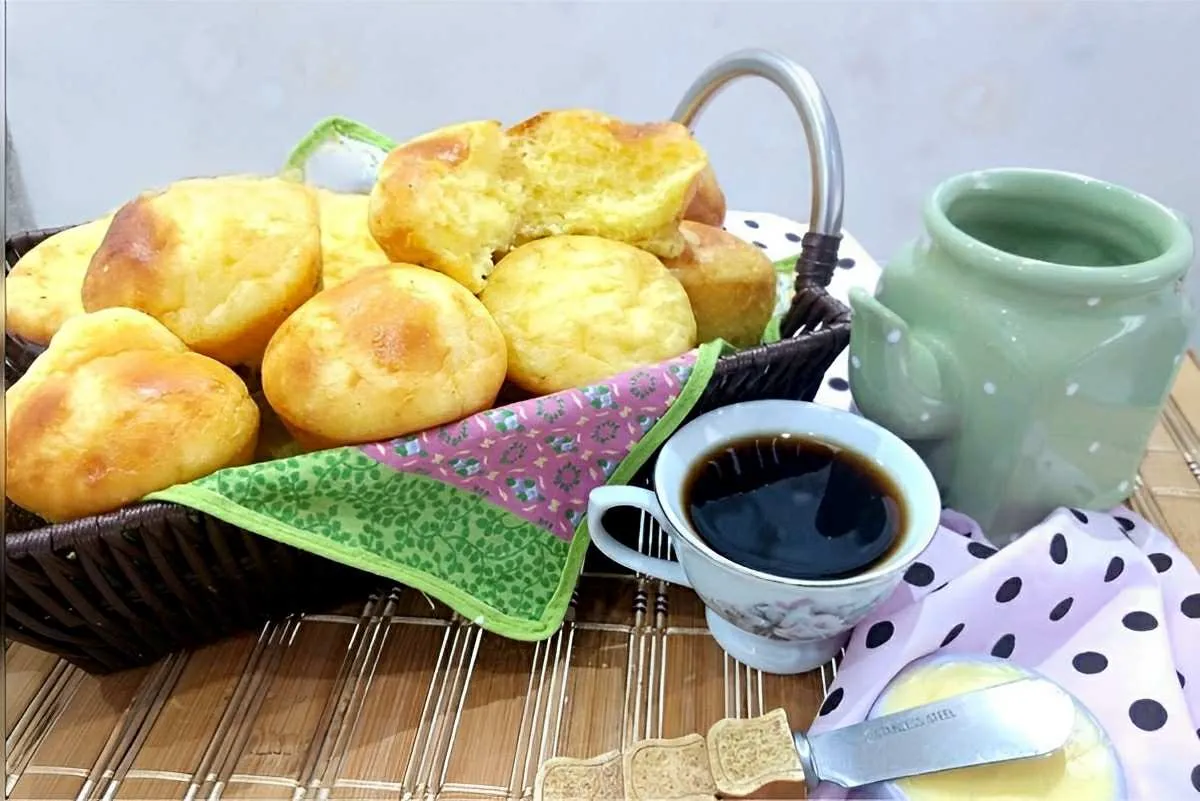 Pão de minuto assado na forminha de cupcake muito prático fá