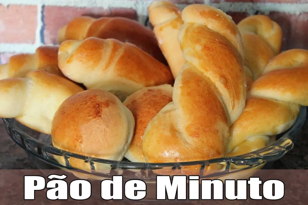 Pão de minuto caseiro e fofinho: já faz agora para servir no