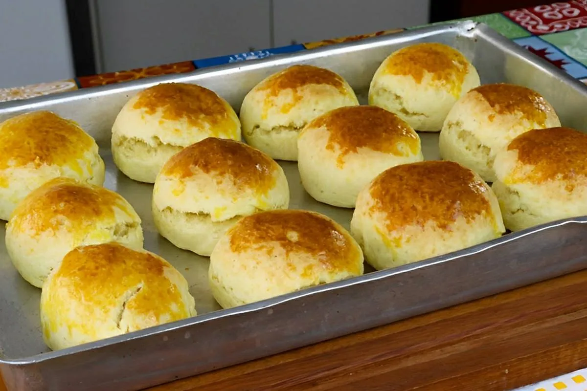 Pão de minuto feito com pó royal e que não precisa sovar per