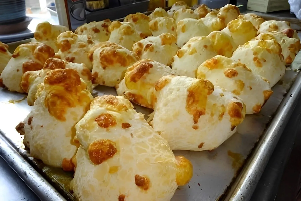 Pão de queijo mineiro especial daqueles que você só encontra