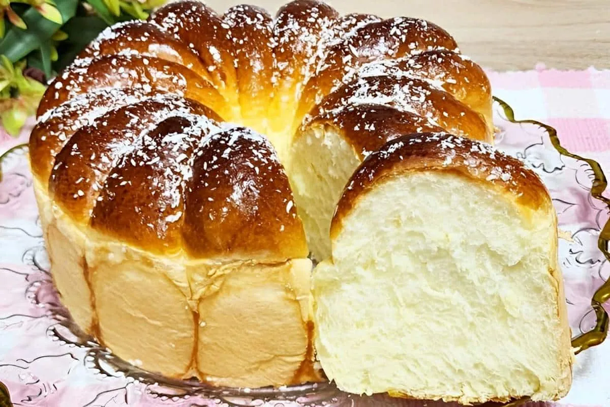 Pão doce caseiro super simples e fofinho perfeito para servi
