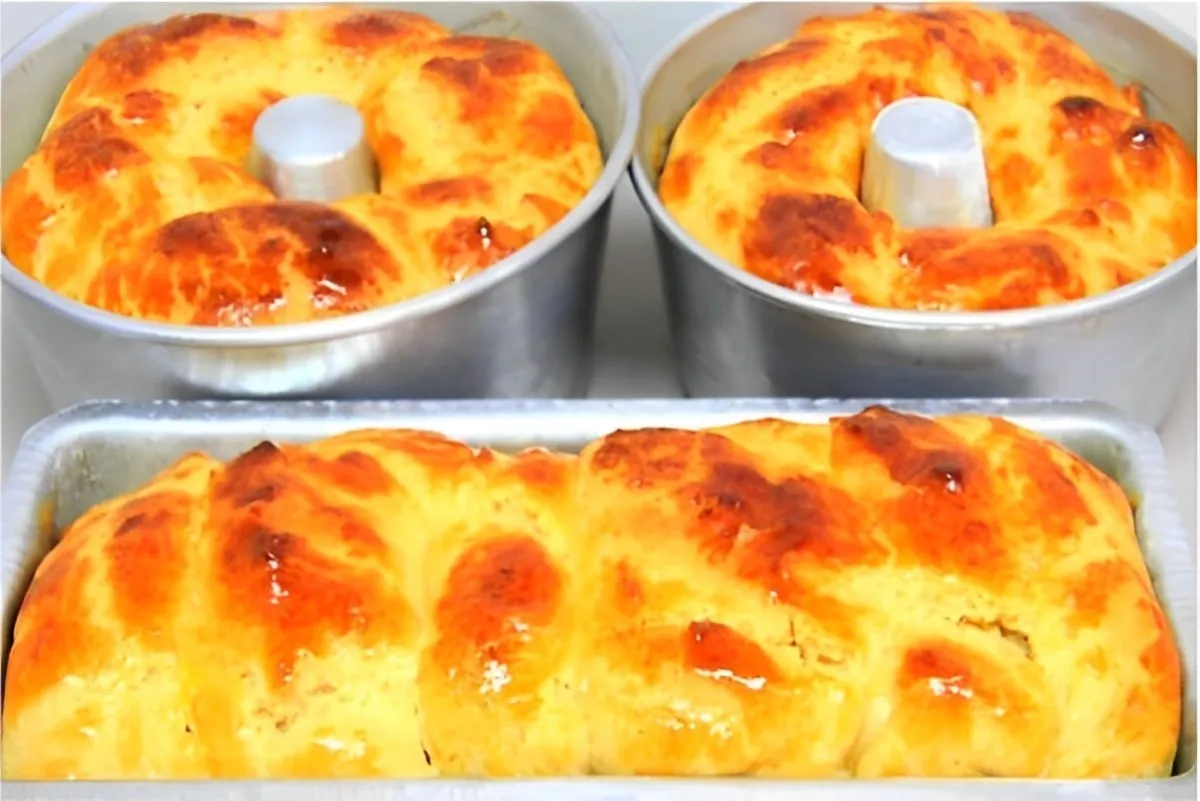 Pão doce de liquidificador não precisa sovar é só bater tudo