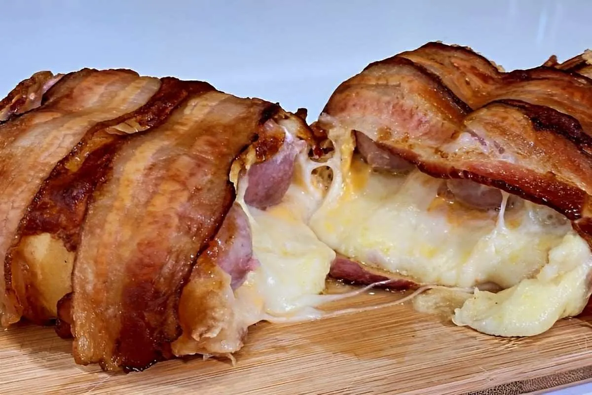 Pão francês com linguiça feito na AirFryer um lanche delicio