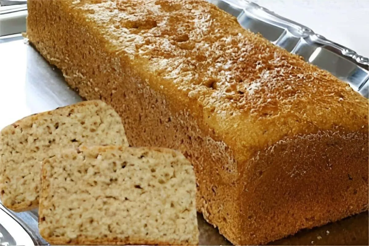 Pão integral fofinho de liquidificador não precisa sovar e f