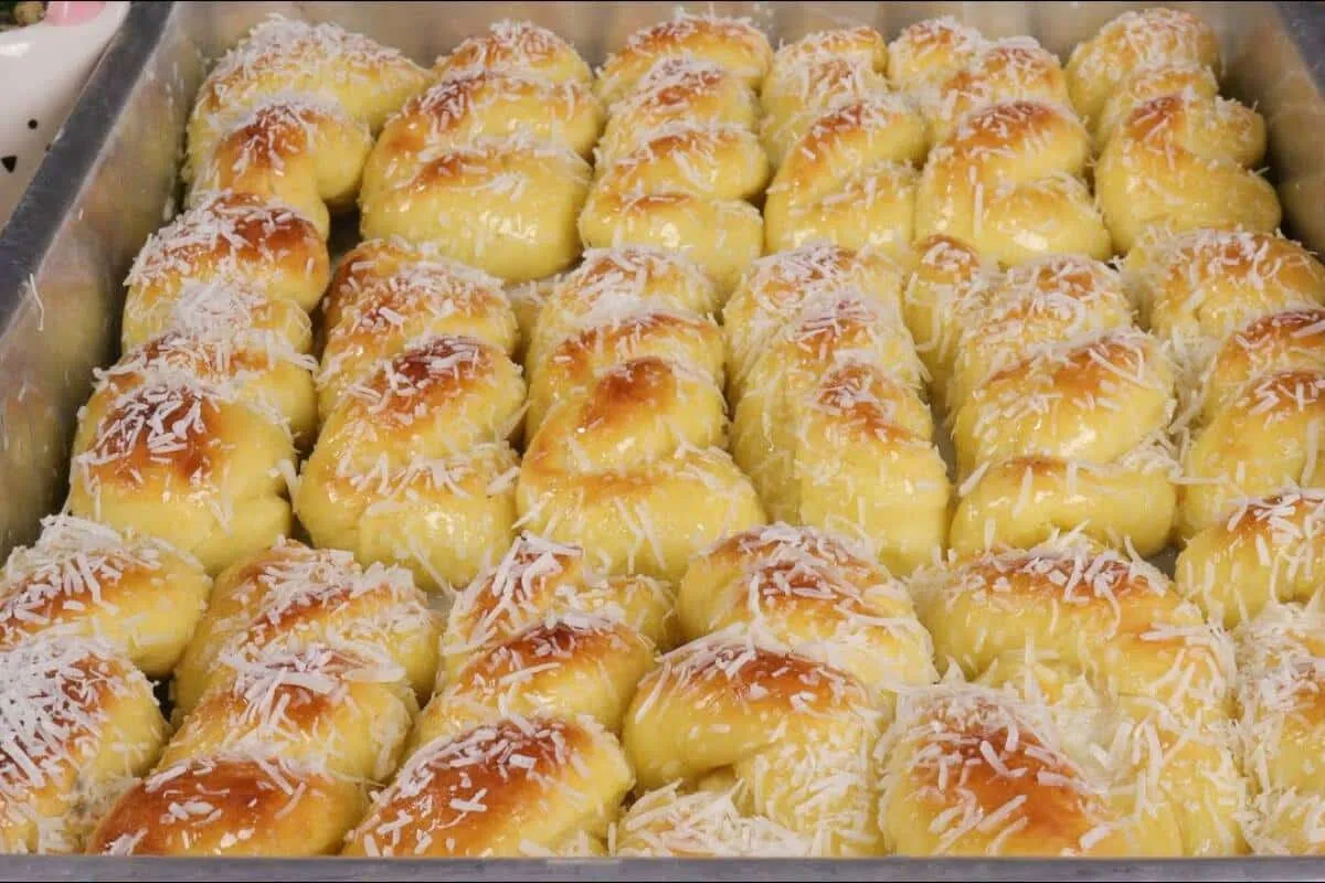 Pão nuvem de coco macio e molhadinho igual de padaria para s