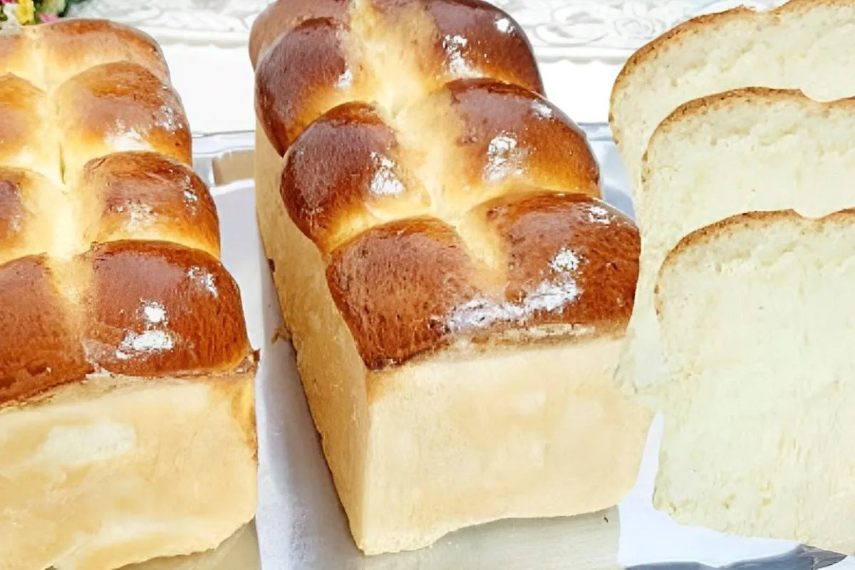 Pão tipo brioche muito macio e fofinho perfeito para comer q