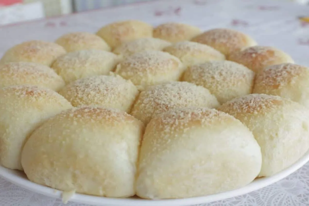 Pãozinho delícia que é impossível comer um só de tão gostoso