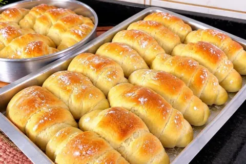 Pãozinho doce caseiro fácil, prático e fofinho, para fazer p