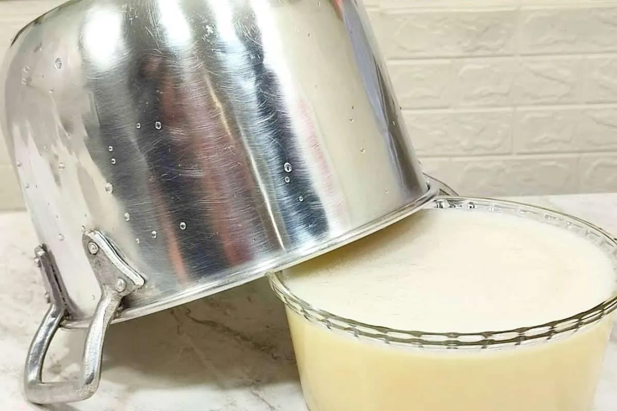 Pasta para lavar louça que limpa e dá brilho nas panelas com