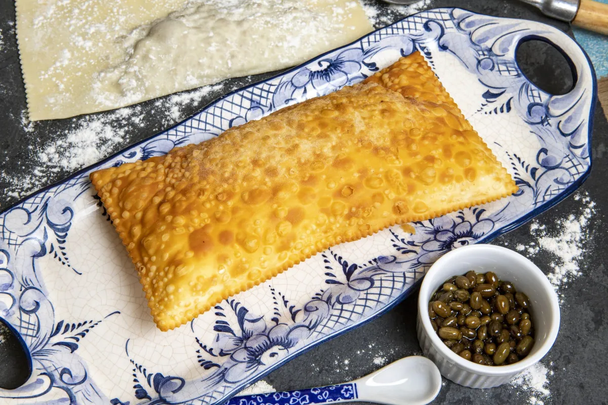 Pastel de Feira Crocante