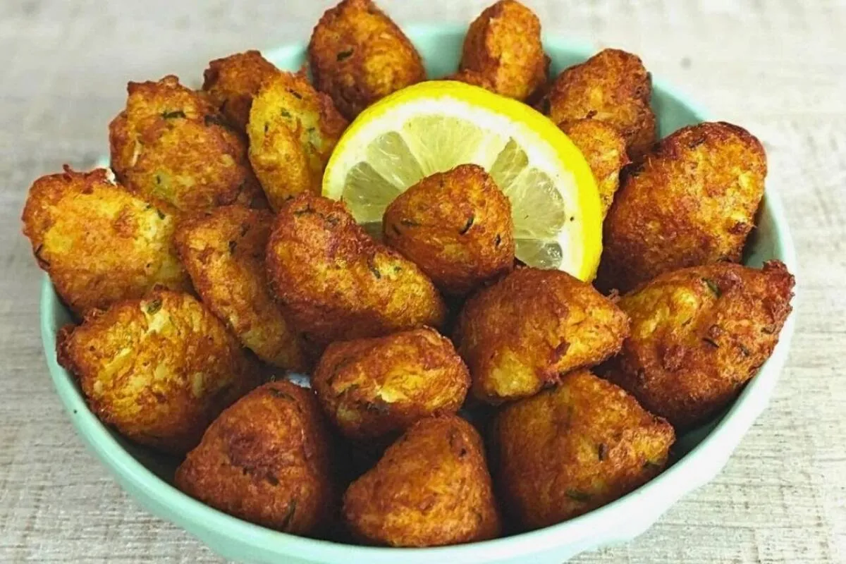 Pastelzinho de bacalhau: ótima sugestão para essa época do a