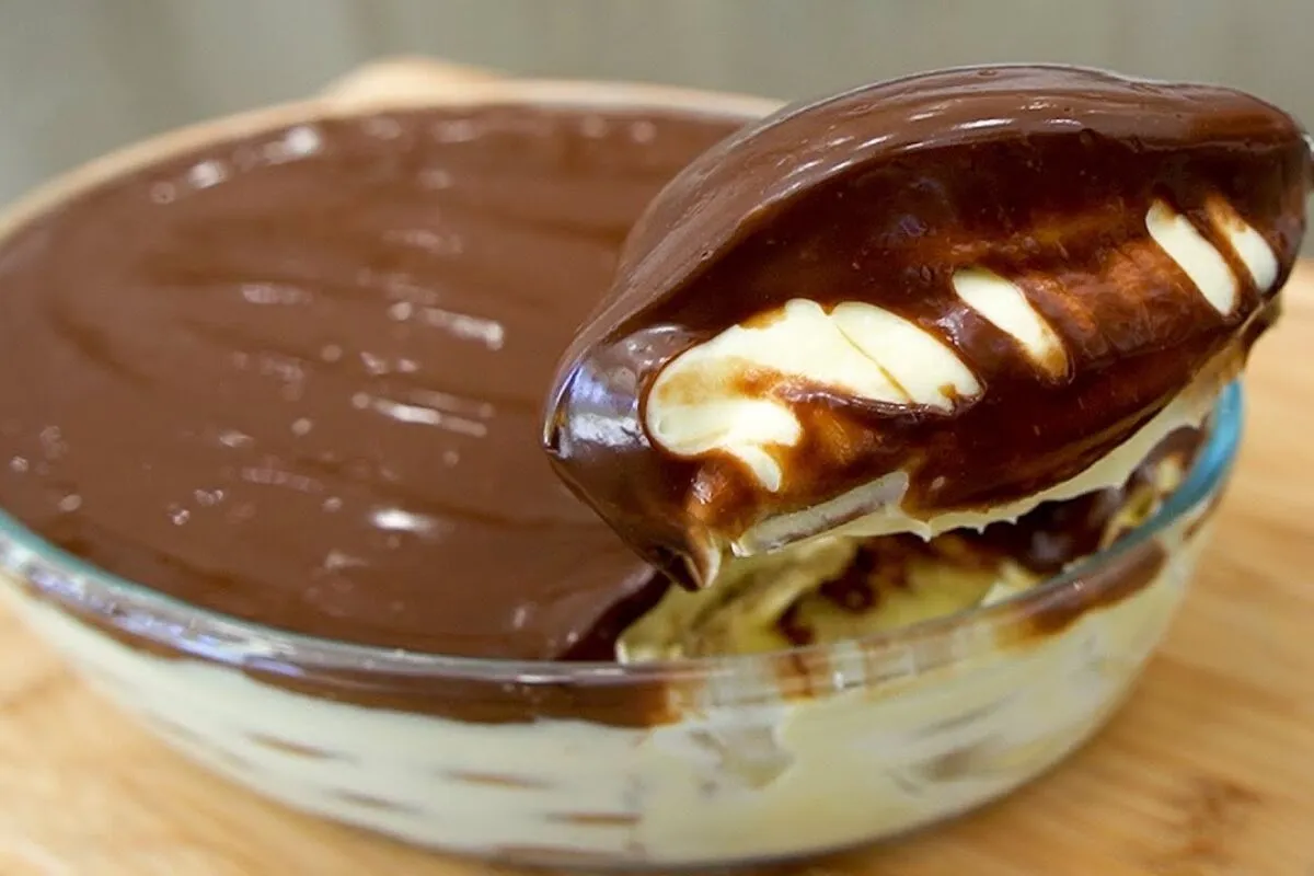 Pavê cremoso: usei só 2 ingredientes nesse creme, o pavê mai