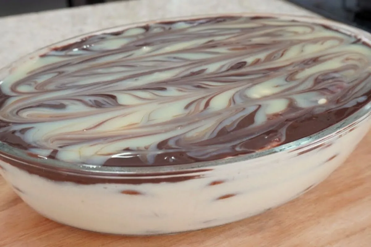 Pavê de prestígio gelado fácil de fazer: dois sabores que de