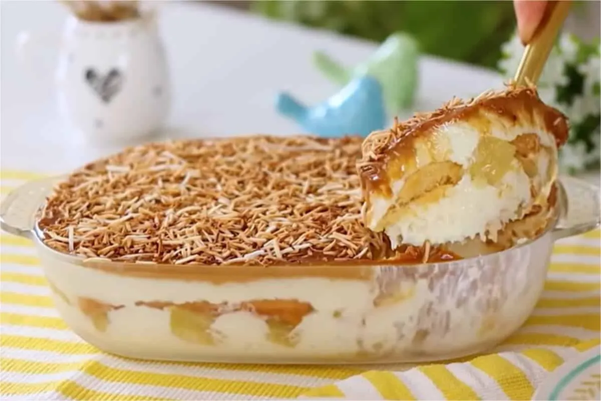 Pavê tropical de abacaxi e coco: a sobremesa que todo mundo