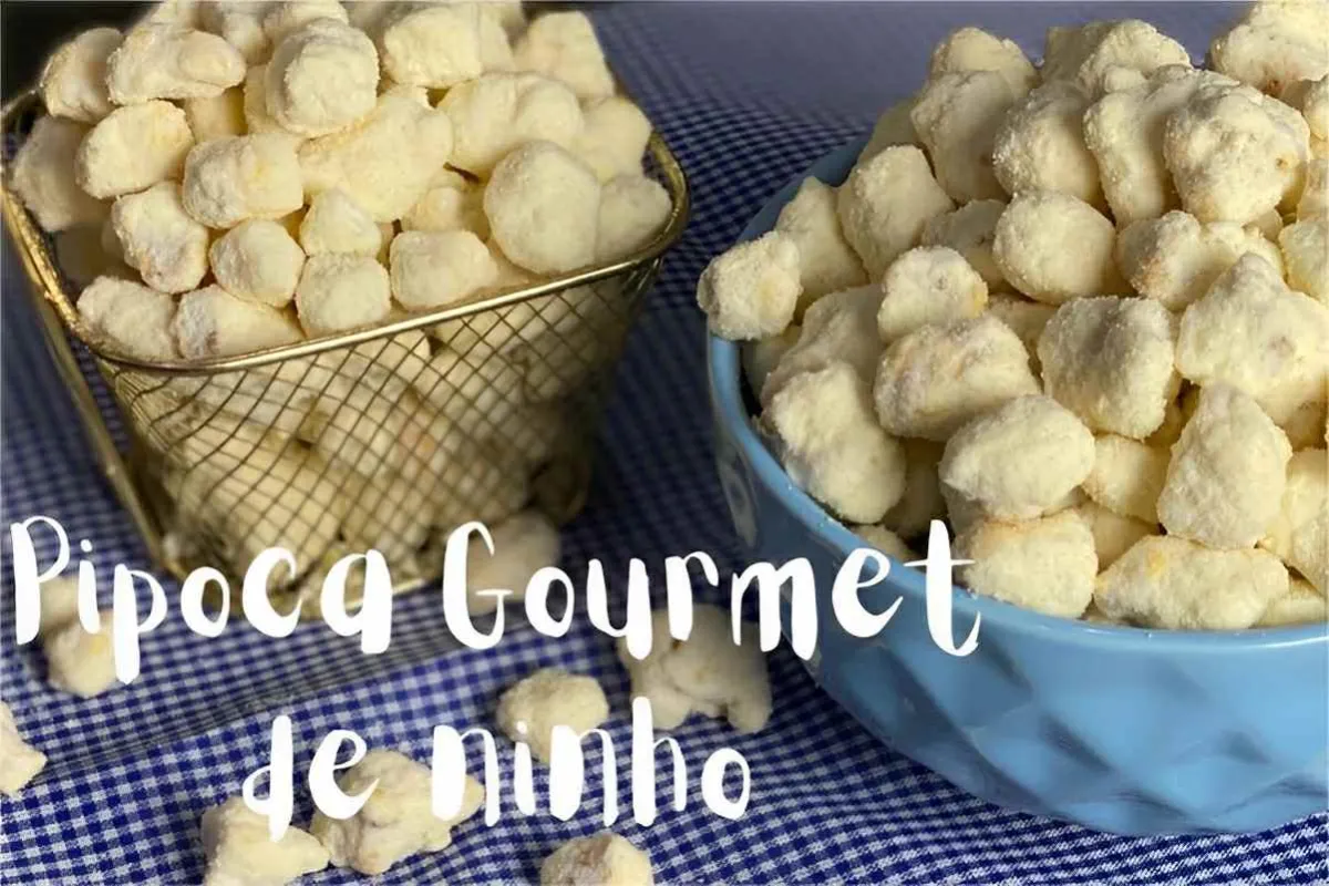 Pipoca de leite ninho com chocolate branco simplesmente mara