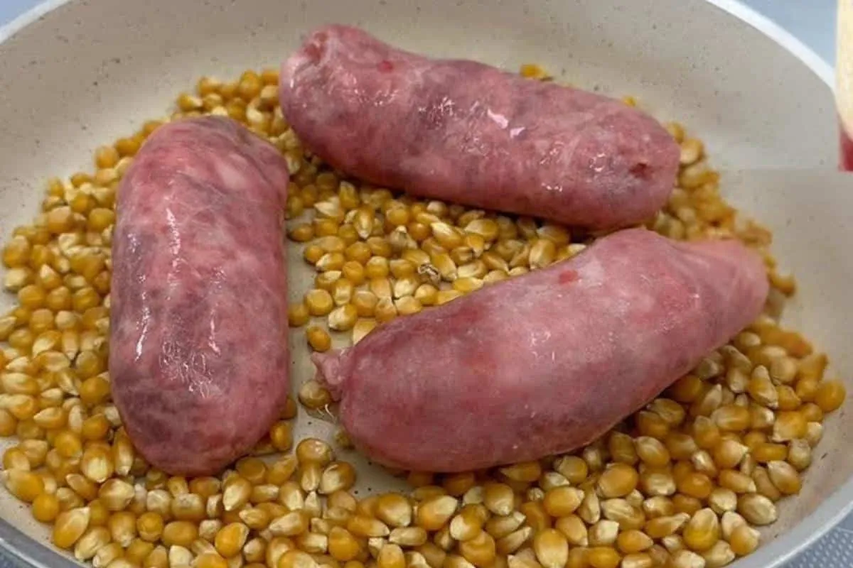 Pipoca salgada com linguiça: você não vai querer comer pipoc