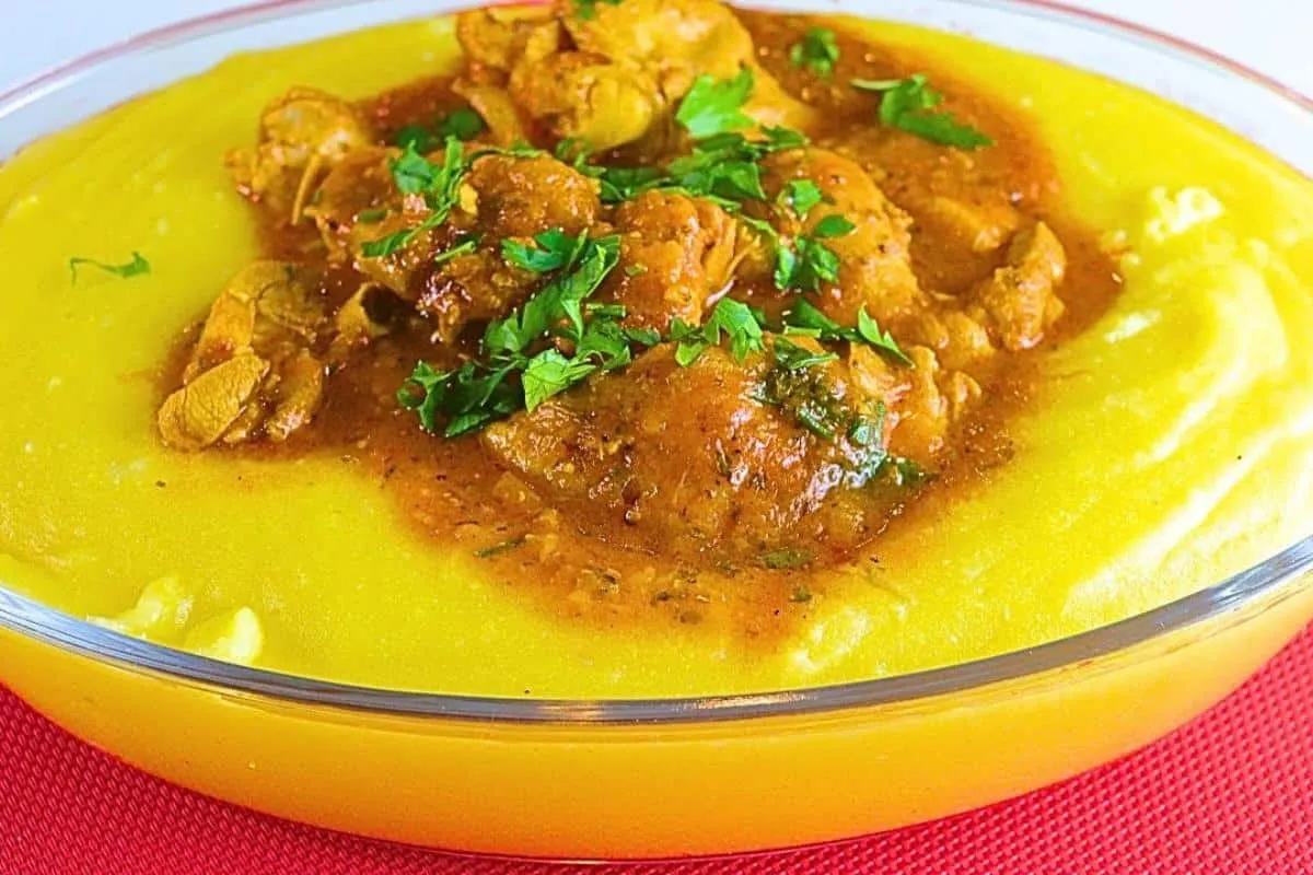 Polenta com frango: aprenda o segredo para fazer e temperar