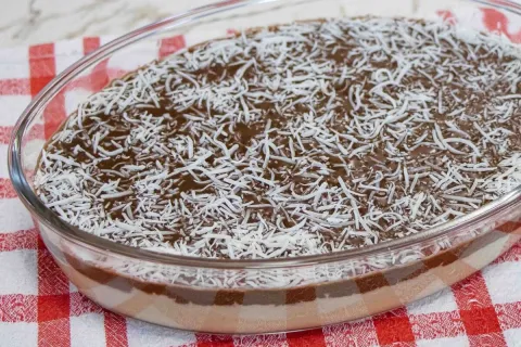 Prestígio cremoso gelado feito sem precisar de fogão, uma so