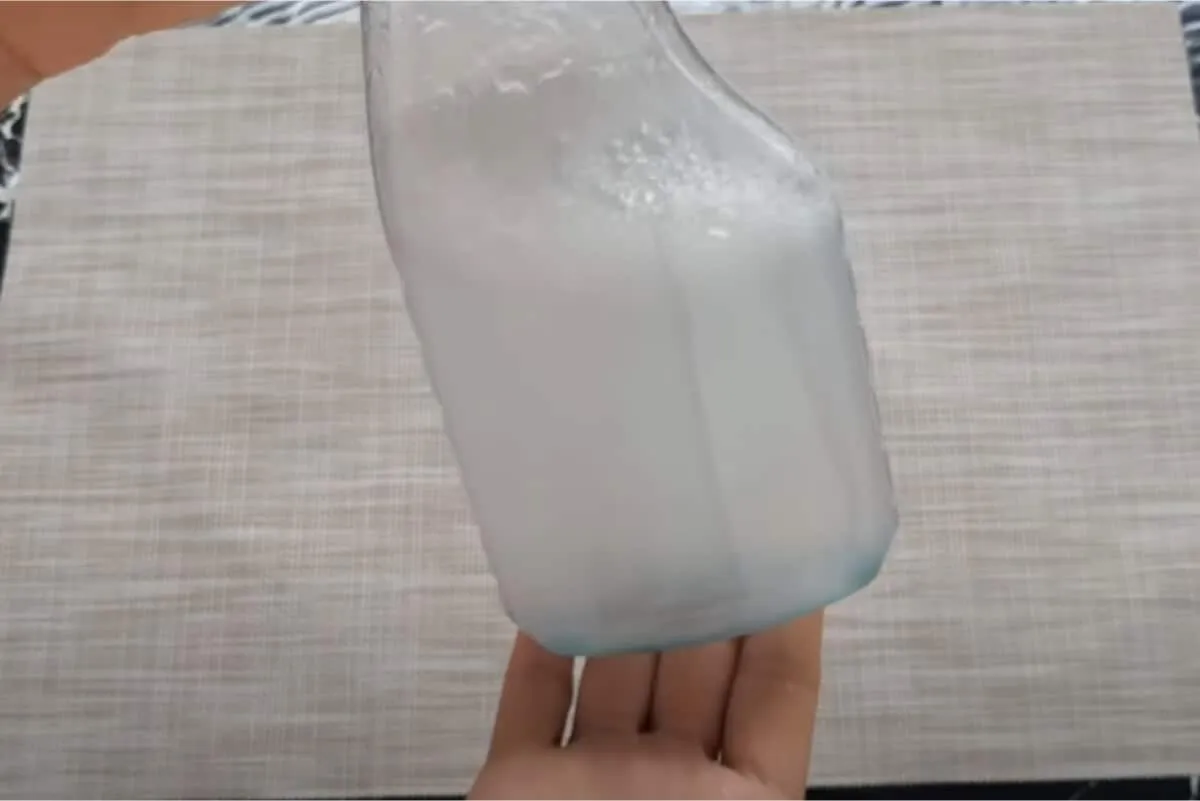 Produto multiuso caseiro: com 10 ml você limpa a casa toda,