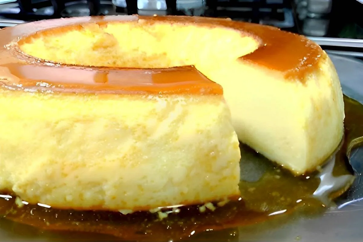 Pudim de 10 minutos sem ovos e sem forno é só bater os ingre