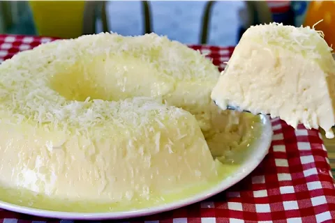 Pudim de coco sem forno muito fácil é só bater os ingredient