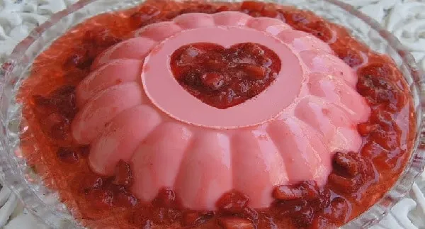 Pudim de Gelatina com 3 Ingredientes