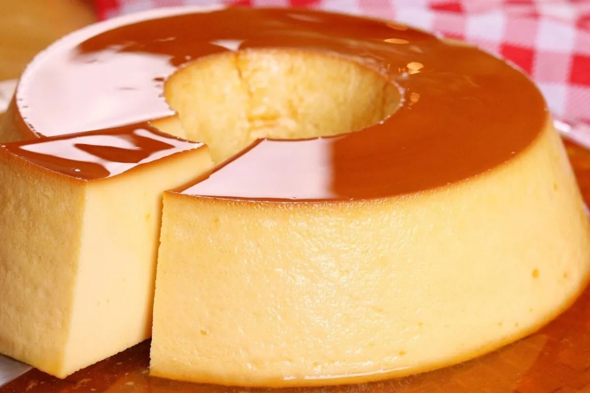 Pudim de leite condensado que derrete na boca, impossível pa