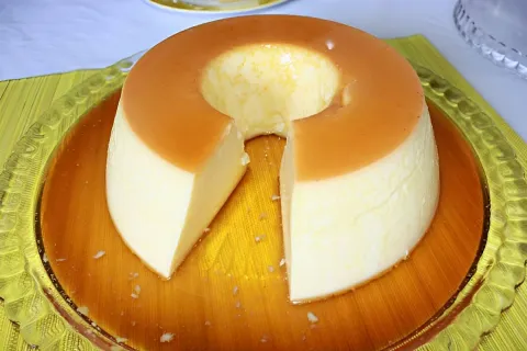 Pudim de leite condensado simples e fácil uma sobremesa que 