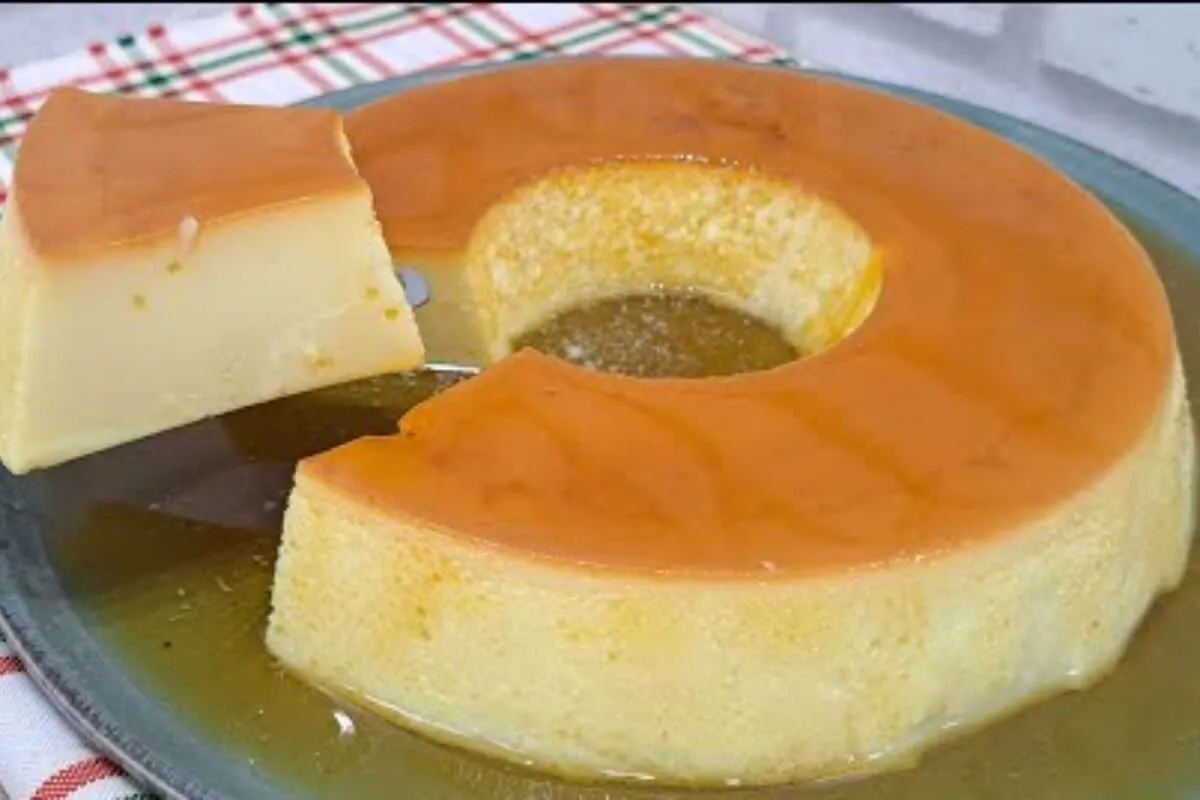 Pudim de leite condensado, uma sobremesa clássica cremosa e