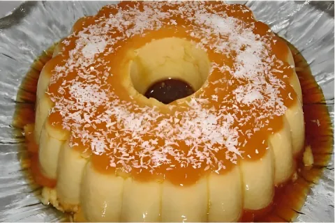 Pudim de leite de coco fácil de fazer e delicioso a sobremes