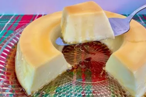 Pudim de leite ninho que não vai ao forno: uma receita práti