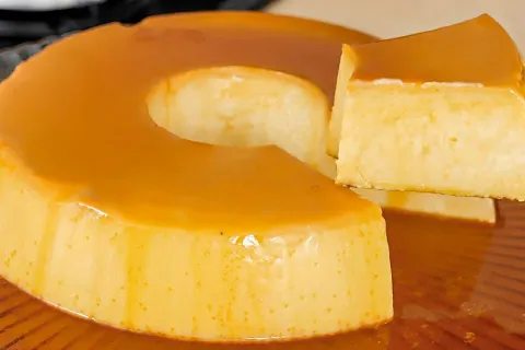 Pudim de leite ninho sem leite condensado bem firme e delici