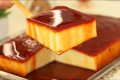 Pudim de padaria econômico e fácil: receita simples que já é